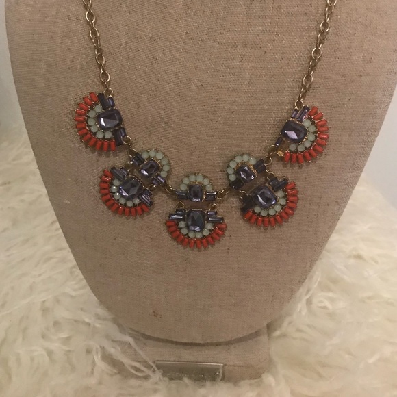 Jewelry - Multicolor gem statement necklace